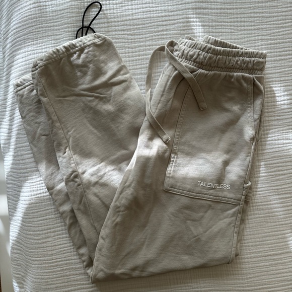 Talentless Men's Carpenter Sweatpants - Cream/ Cement - Picture 4 of 8